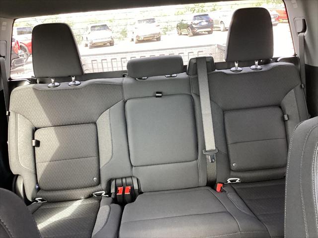 2025 GMC Sierra 1500 4WD Crew Cab Short Box Elevation with 3SB