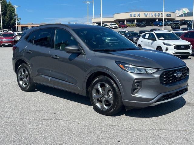 2023 Ford Escape ST-Line Select