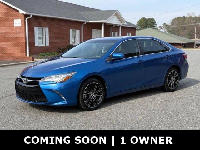 2016 Toyota Camry SE