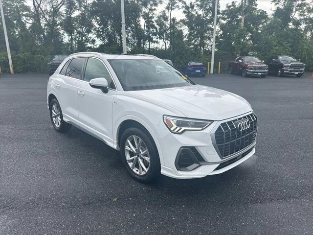 2024 Audi Q3 Premium 45 TFSI S line quattro Tiptronic