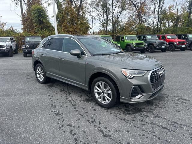 2024 Audi Q3 Premium 45 TFSI S line quattro Tiptronic 2024 Audi Q3 Premium 45 TFSI S line quattro Tiptronic