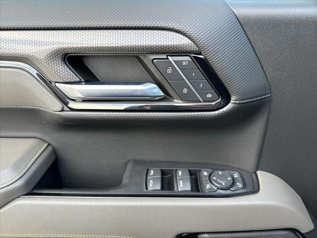 2023 Chevrolet Silverado 1500 4WD Crew Cab Short Bed ZR2