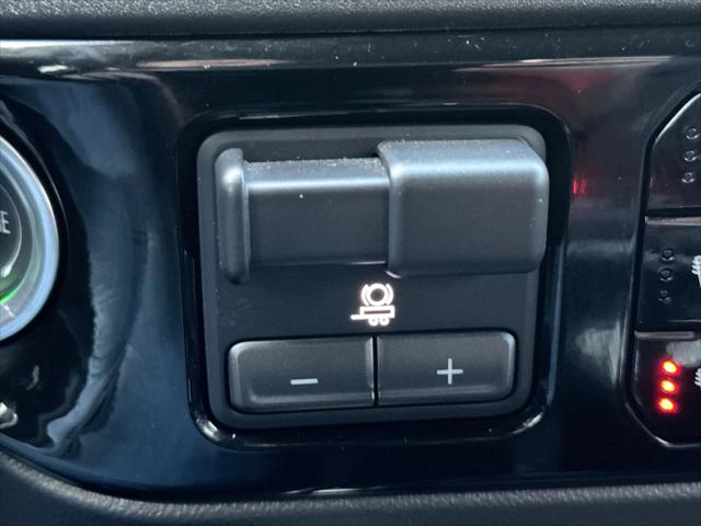 2023 Chevrolet Silverado 1500 4WD Crew Cab Short Bed ZR2