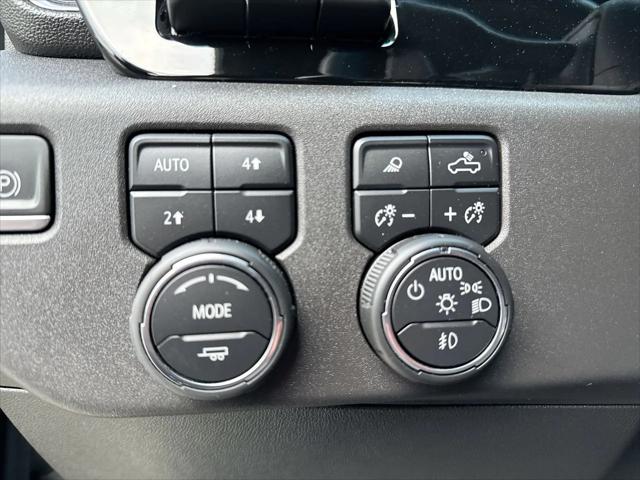 2023 Chevrolet Silverado 1500 4WD Crew Cab Short Bed ZR2