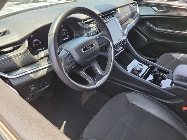 2022 Jeep Grand Cherokee L Altitude 4x2 2022 Jeep Grand Cherokee L Altitude 4x2