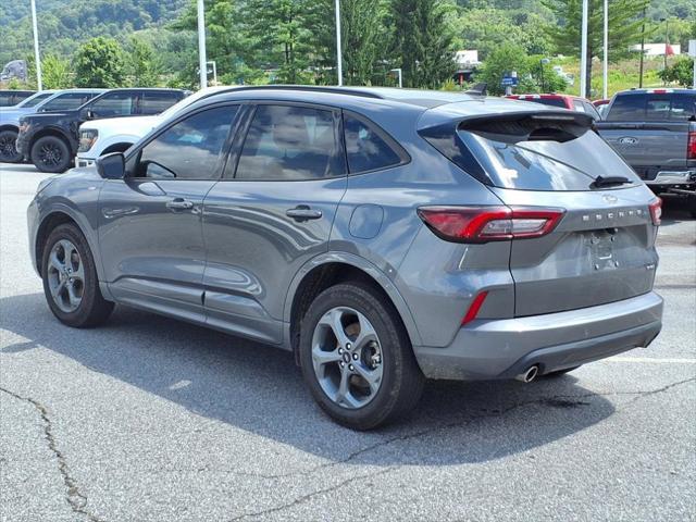 2023 Ford Escape ST-Line Select