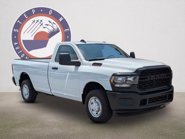 2023 RAM 2500 Tradesman Regular Cab 4x2 8 Box