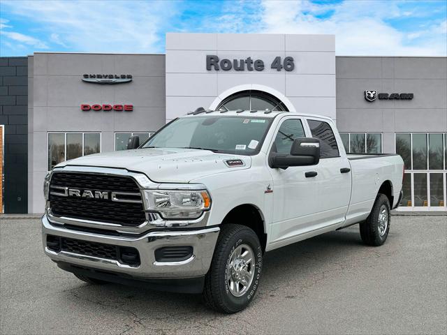 2024 RAM 3500 Tradesman Crew Cab 4x4 8 Box