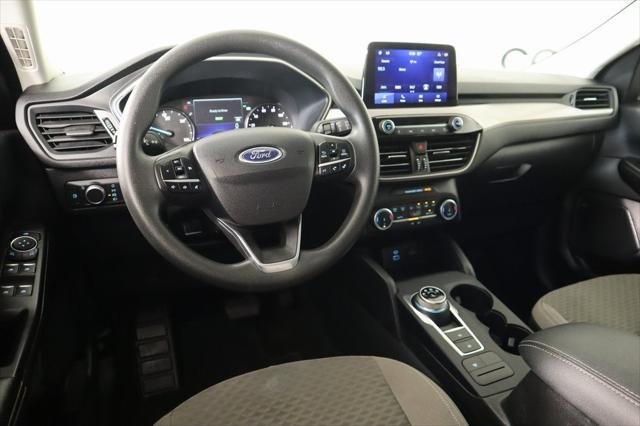 2022 Ford Escape SE Hybrid