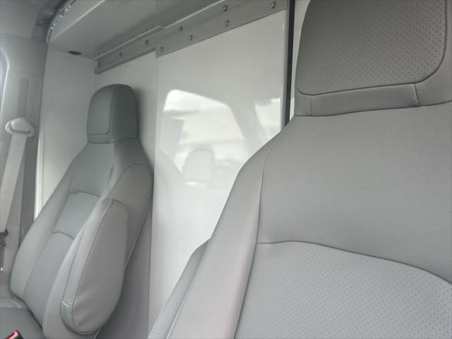 2026 Ford E-350 Cutaway Base