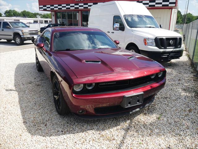 2018 Dodge Challenger SXT Plus