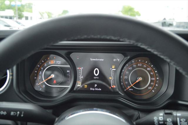 2025 Jeep Wrangler 4-Door Sahara 4x4