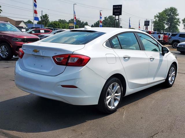Used 2019 Chevrolet Cruze For Sale in Waterford Twp, MI