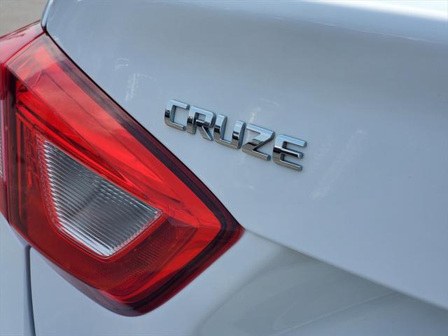 Used 2019 Chevrolet Cruze For Sale in Waterford Twp, MI