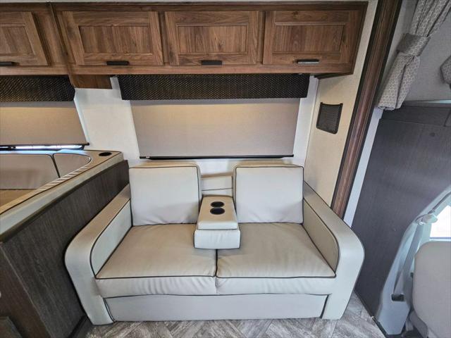 2021 Ford E-450 Cutaway 3011DS Ford