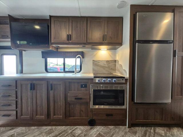 2021 Ford E-450 Cutaway 3011DS Ford
