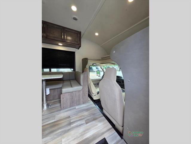 2026 Ford E-350 Cutaway Unknown