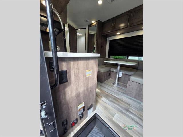 2026 Ford E-350 Cutaway Unknown