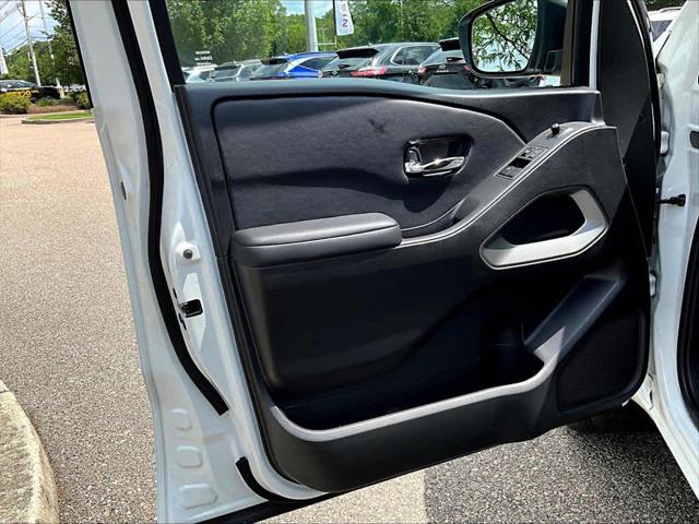 2025 Nissan Frontier King Cab SV 4x4