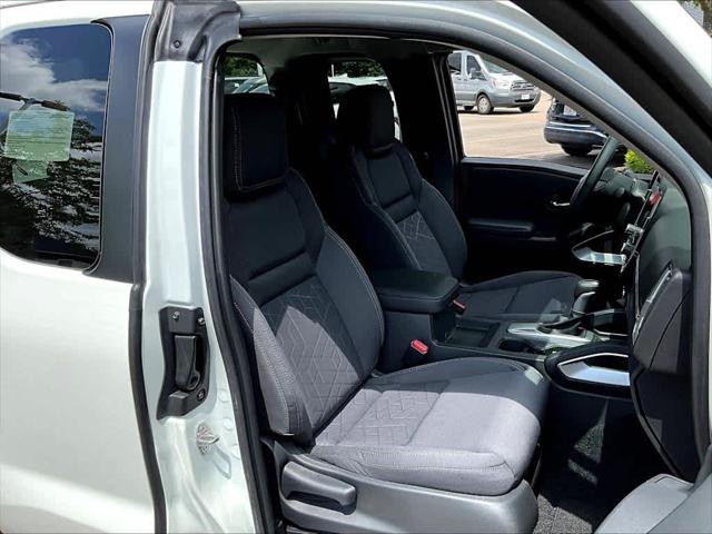 2025 Nissan Frontier King Cab SV 4x4