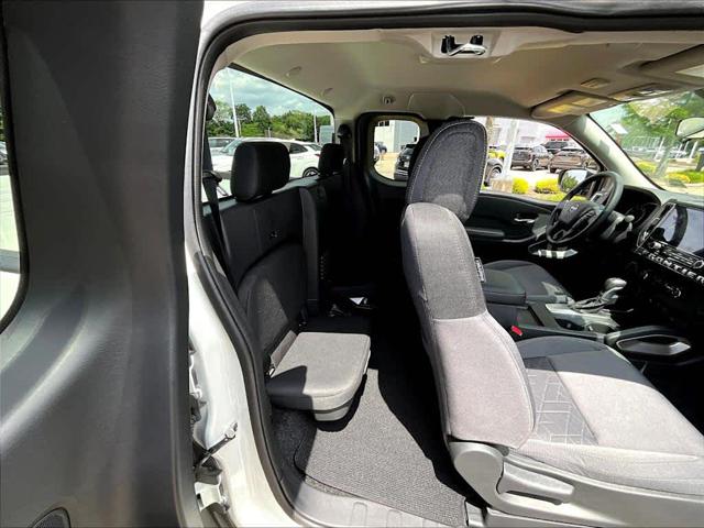 2025 Nissan Frontier King Cab SV 4x4