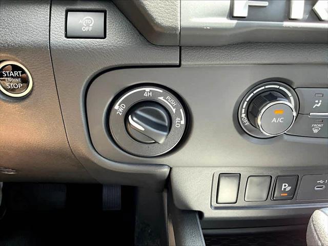2025 Nissan Frontier King Cab SV 4x4