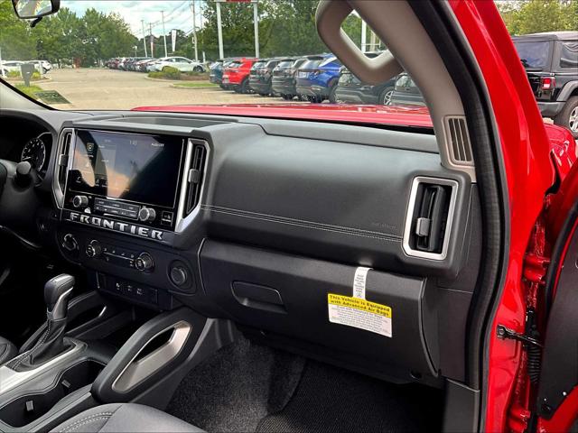 2025 Nissan Frontier King Cab SV 4x4