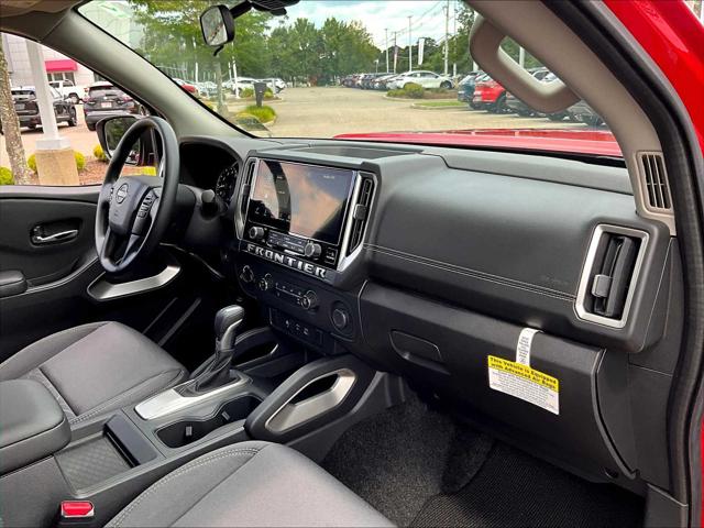 2025 Nissan Frontier King Cab SV 4x4