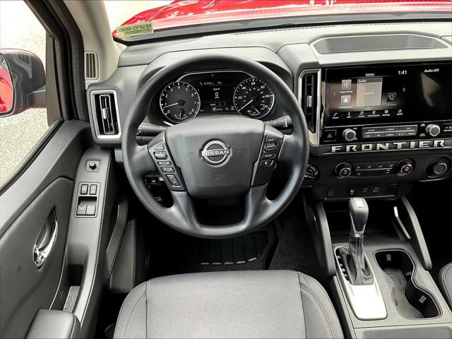 2025 Nissan Frontier King Cab SV 4x4
