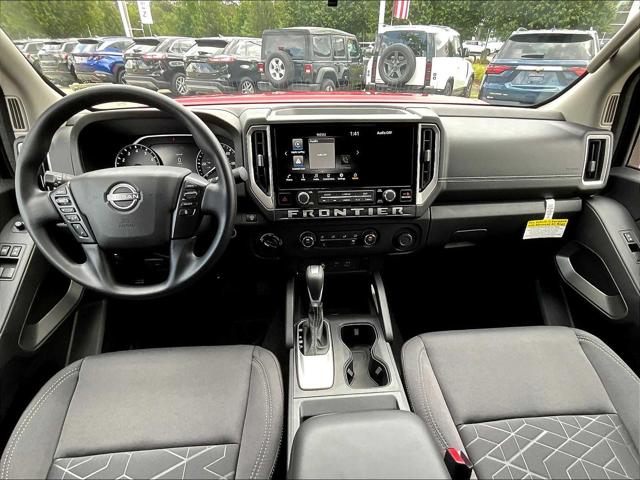 2025 Nissan Frontier King Cab SV 4x4