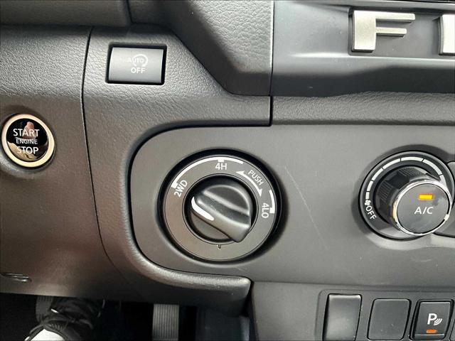 2025 Nissan Frontier King Cab SV 4x4