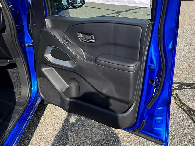 2025 Nissan Frontier King Cab SV 4x4