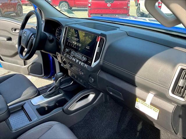 2025 Nissan Frontier King Cab SV 4x4