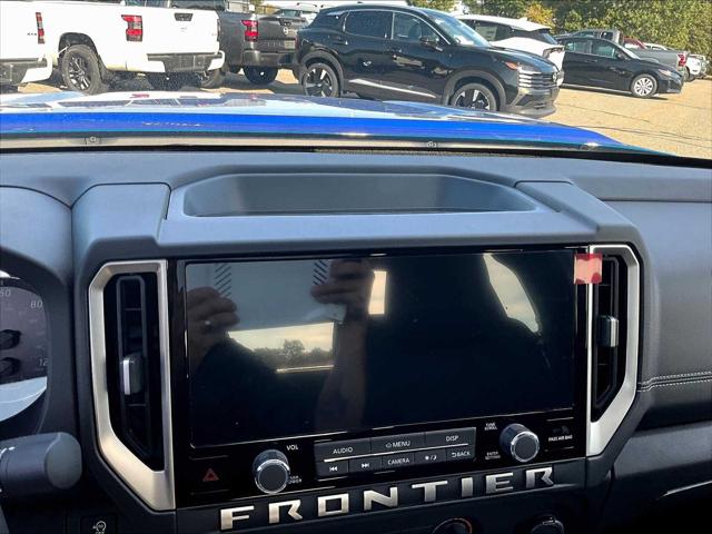 2025 Nissan Frontier King Cab SV 4x4