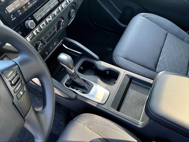 2025 Nissan Frontier King Cab SV 4x4