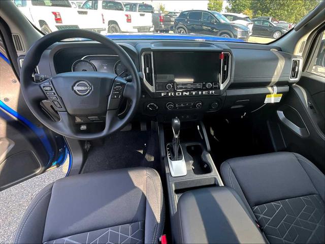 2025 Nissan Frontier King Cab SV 4x4
