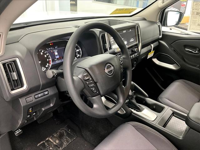 2025 Nissan Frontier King Cab SV 4x4