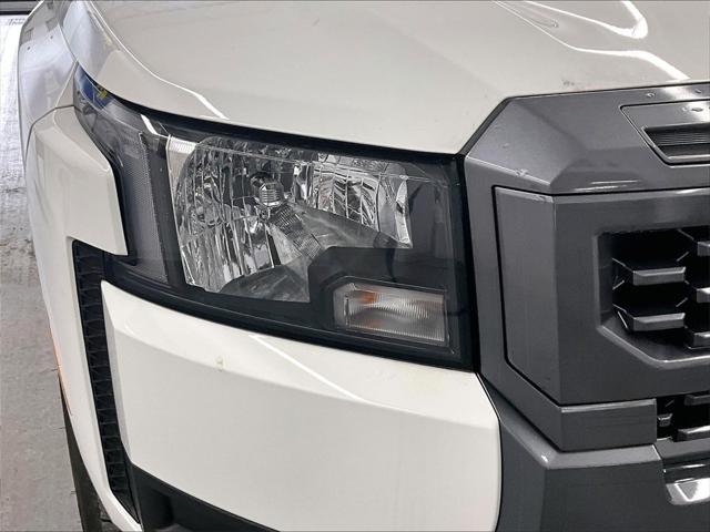 2025 Nissan Frontier King Cab SV 4x4