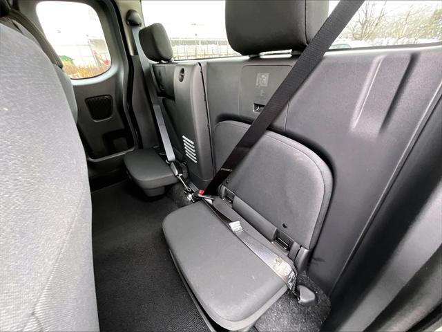 2025 Nissan Frontier King Cab SV 4x4