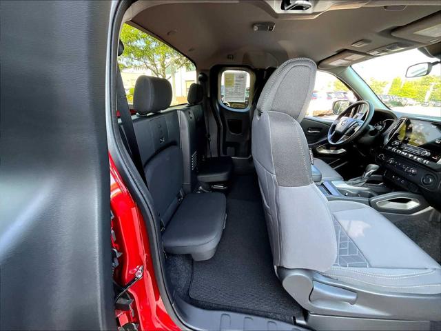 2025 Nissan Frontier King Cab SV 4x4