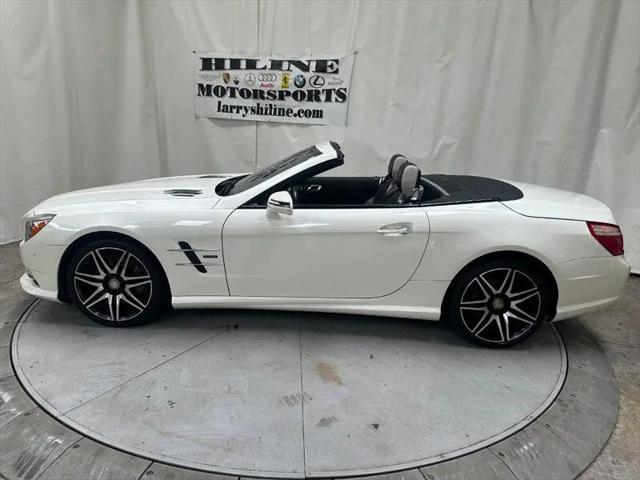 2015 Mercedes-Benz SL SL 550 SL 550 for sale in Sanatoga, PA