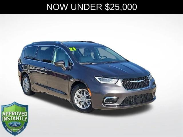 2021 Chrysler Pacifica Hybrid Touring L for sale in Cincinnati, OH