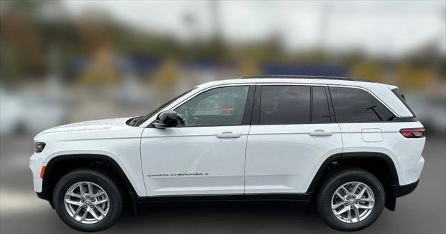 2025 Jeep Grand Cherokee GRAND CHEROKEE LAREDO X 4X4 2025 Jeep Grand Cherokee GRAND CHEROKEE LAREDO X 4X4