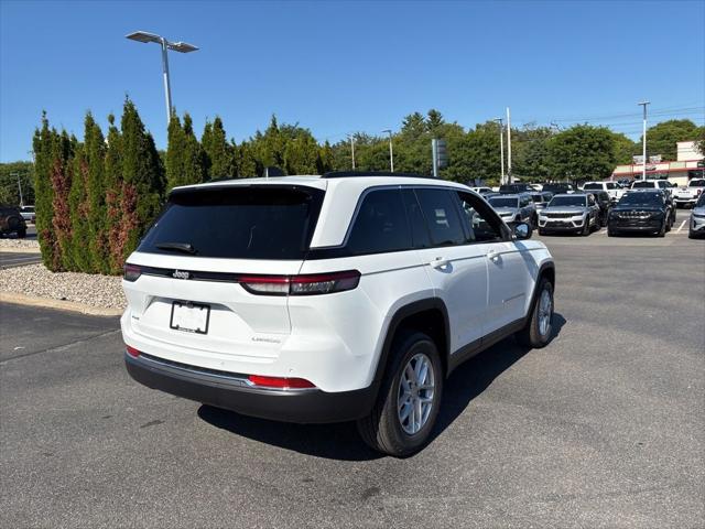 2025 Jeep Grand Cherokee GRAND CHEROKEE LAREDO X 4X4 2025 Jeep Grand Cherokee GRAND CHEROKEE LAREDO X 4X4