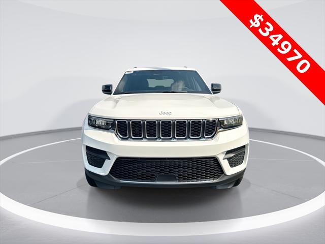 2025 Jeep Grand Cherokee GRAND CHEROKEE LAREDO X 4X4 2025 Jeep Grand Cherokee GRAND CHEROKEE LAREDO X 4X4