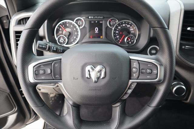 2025 RAM Ram 1500 RAM 1500 TRADESMAN CREW CAB 4X4 57 BOX