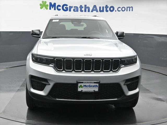 2025 Jeep Grand Cherokee GRAND CHEROKEE LAREDO X 4X4