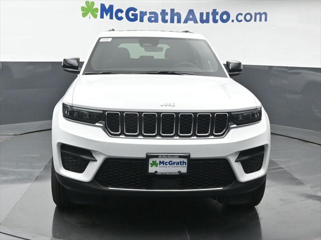 2025 Jeep Grand Cherokee GRAND CHEROKEE LAREDO X 4X4