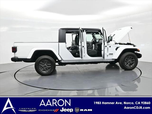 2025 Jeep Gladiator GLADIATOR SPORT S 4X4 2025 Jeep Gladiator GLADIATOR SPORT S 4X4