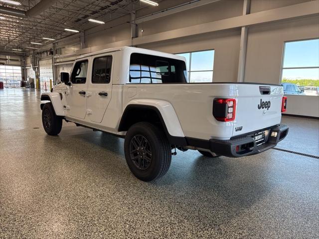 2025 Jeep Gladiator GLADIATOR SPORT S 4X4 2025 Jeep Gladiator GLADIATOR SPORT S 4X4